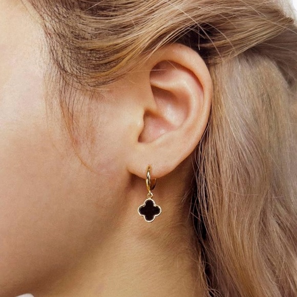 🌸3/$25 🆕 Gold and Black Enamel Lucky Clover Huggie Hoop Dangle Earrings - Picture 5 of 11